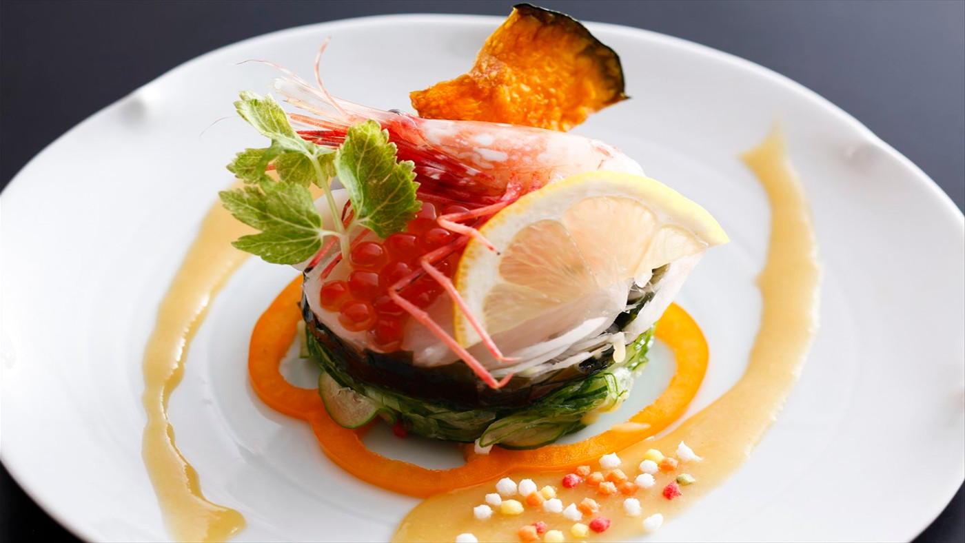 6. 信貴山の雄大な景色をふたり占めできる「柿本家」3564701