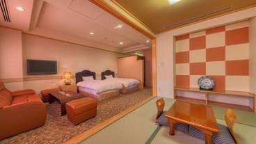 山中湖ビュー温泉風呂付スイートルーム / 2