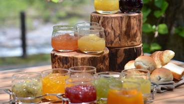 朝食ビュッフェ ホテルオリジナルジャム / 4