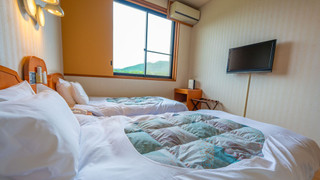 ツインルーム (14 sqm)