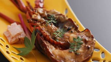 食事・飲み物 / 4