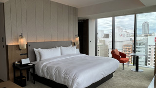 プレミア ルーム キングベッド 1 台 禁煙 パークビュー (Corner)