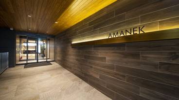 施設の入り口 / 14