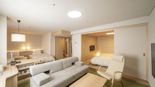 [禁煙] ファミリールーム (45平米)