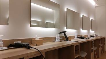 施設内の設備 / 19