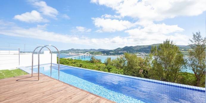 E-horizon Resort Premium 瀬底 B(沖縄県 別荘・ヴィラ・コンドミニアム) / 1