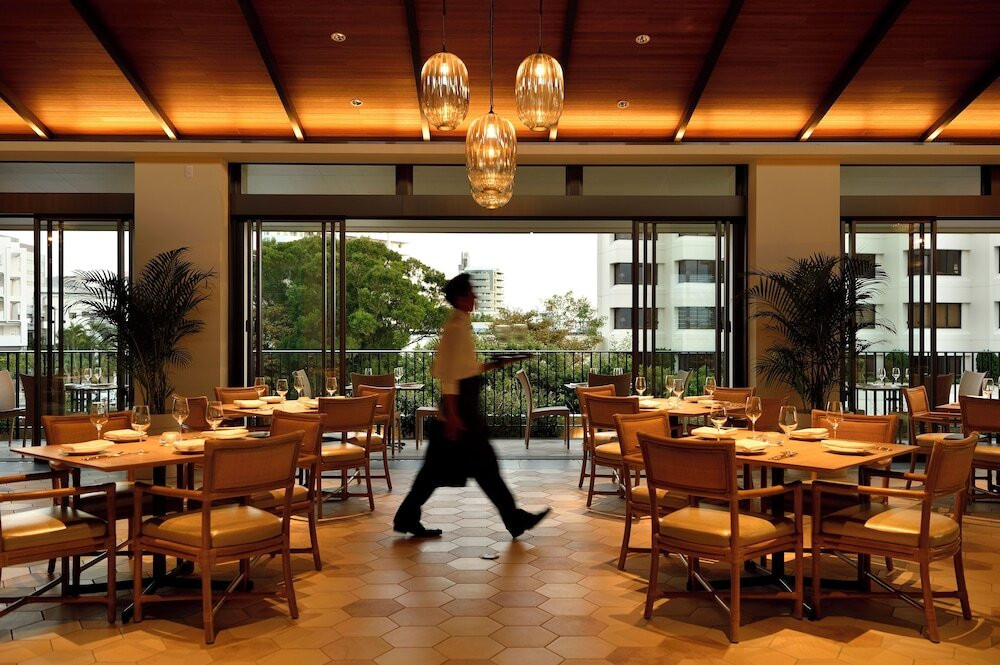 タパス＆チャコールグリル「ラ・シマ」