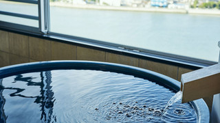 天然温泉 ビューバス付デラックス和洋室（禁煙）