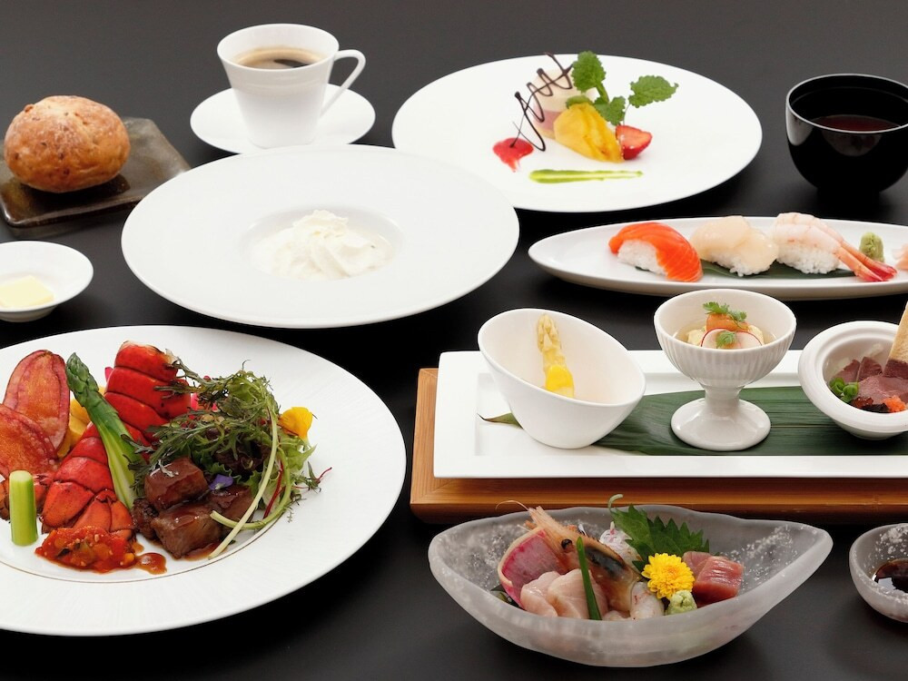 大きな窓から富良野の田園風景が！壮大な自然に心和む4288010