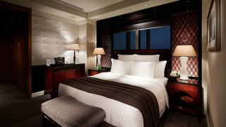 プレミア スイート キングベッド 1 台