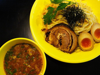 東京発の最新みそラーメン1295252