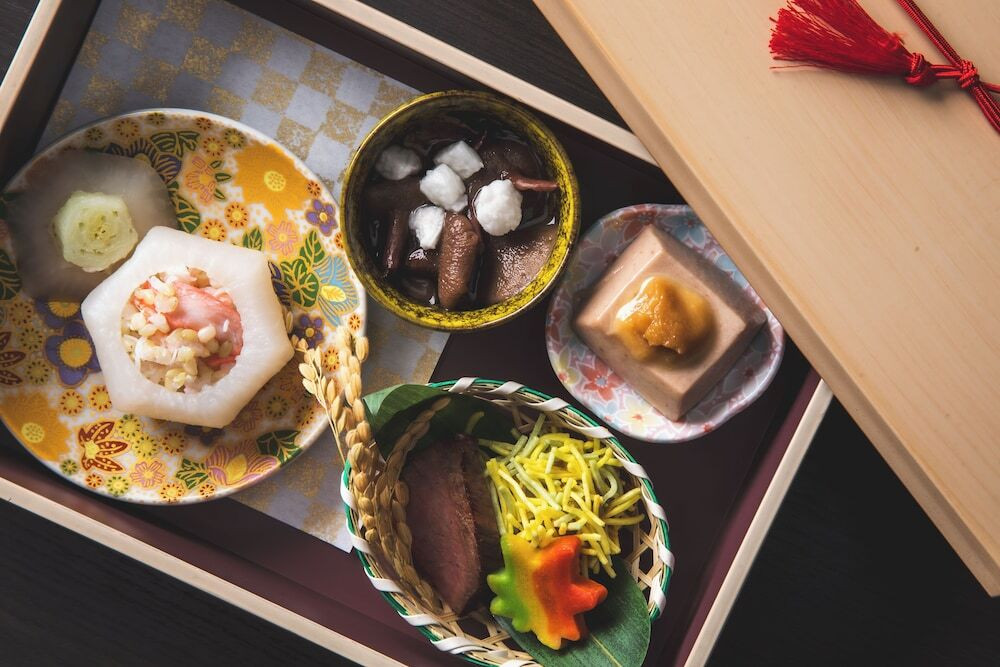 山と湖の幸をたっぷりいただく創作和会席4239353