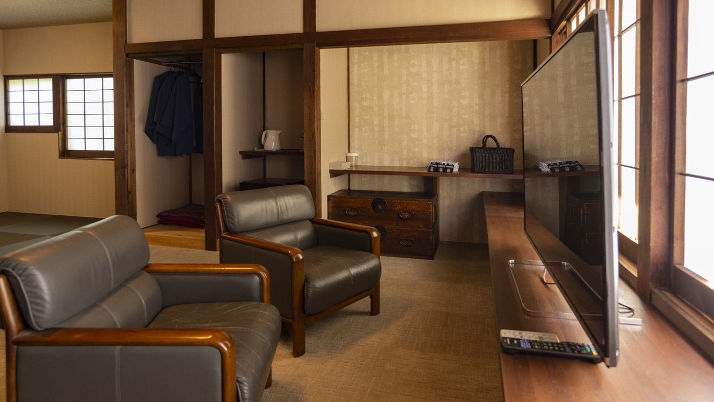 暮らすように泊まれる「和モダンルーム」3750985