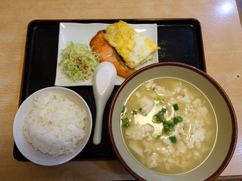 「みかど」料理 935868 ゆしどうふ定食　650円