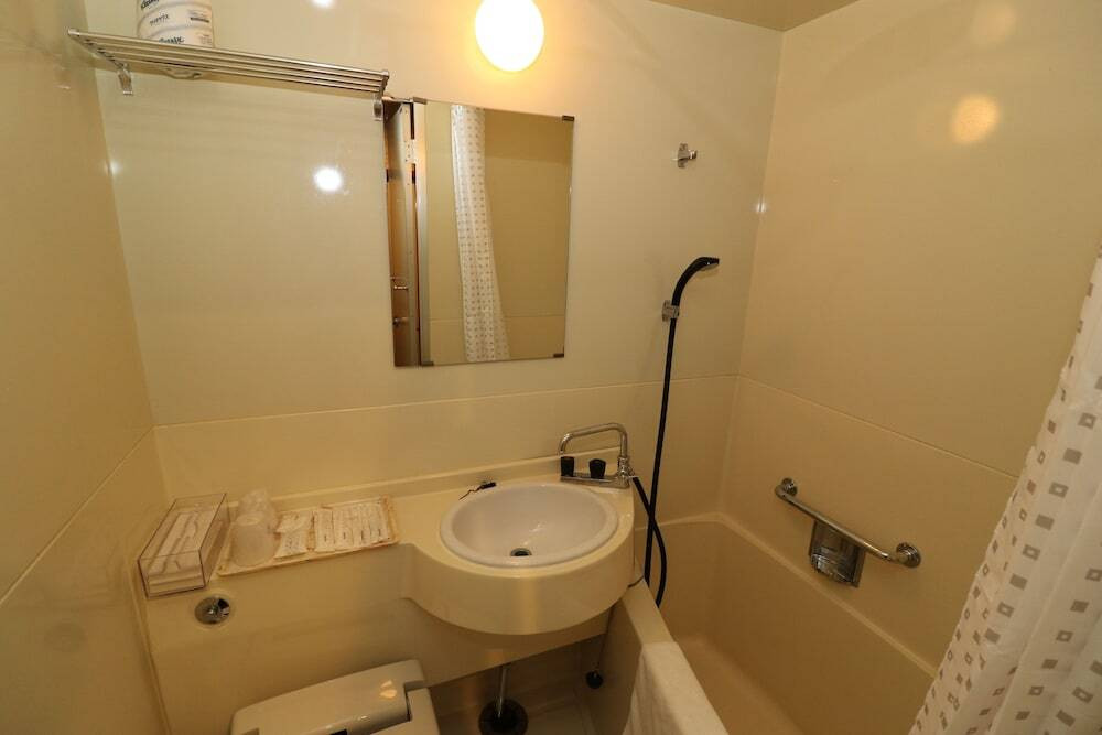 バスルームのシャワー