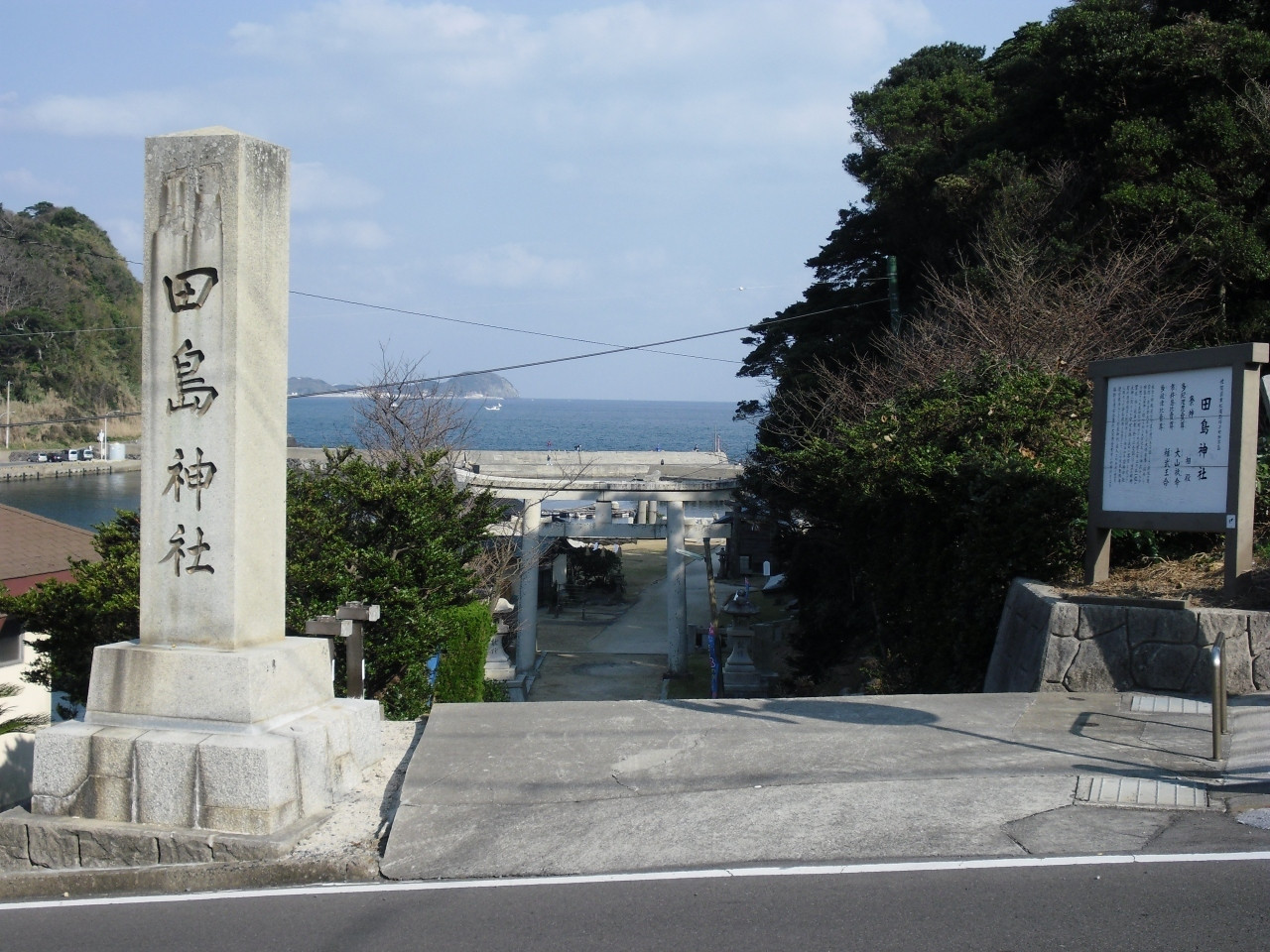 3.松浦佐用姫の石を祀る！『田島神社』2990830