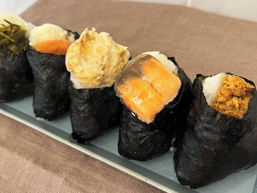朝食