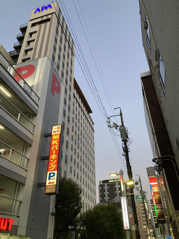 まわりは風俗街のようでした