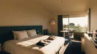 スーペリア ダブルルーム キングベッド 1 台