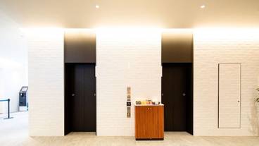 エレベーター / 1