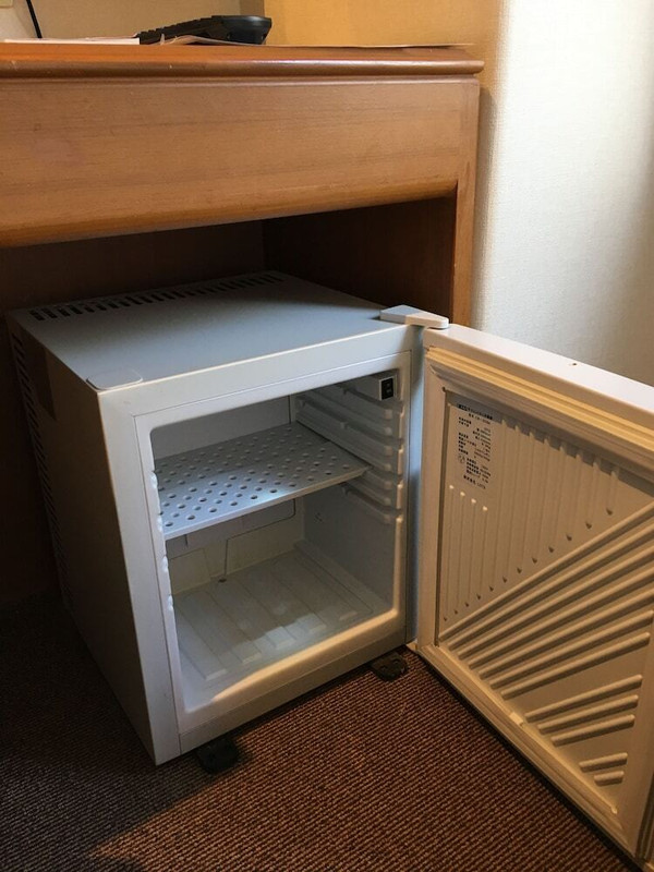 小型冷蔵庫