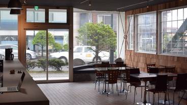 ロビー応接スペース / 4