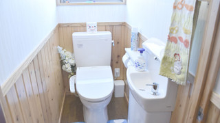 2号店のエクストラタイプ (ダブルベッド2台 <3名以降はお布団配置>)