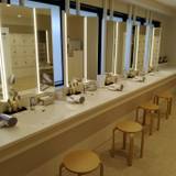 パウダーコーナー / 4