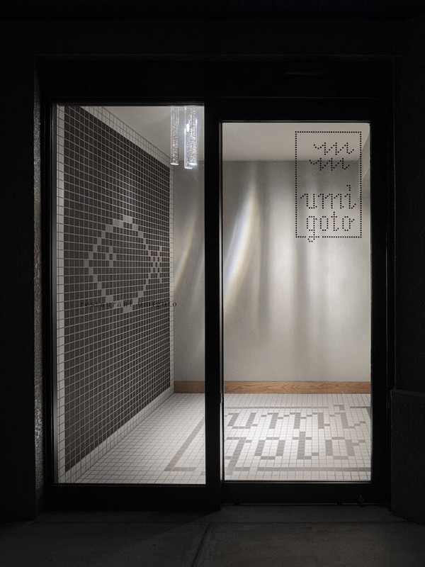 内部エントランス