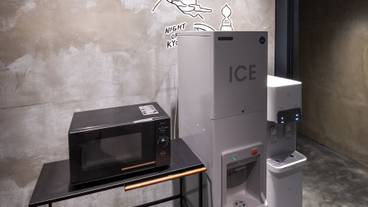 ロビー応接スペース / 3