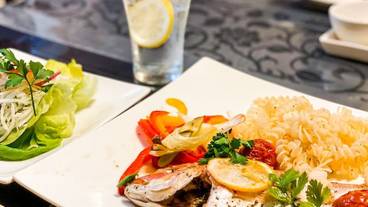 食事・飲み物 / 2