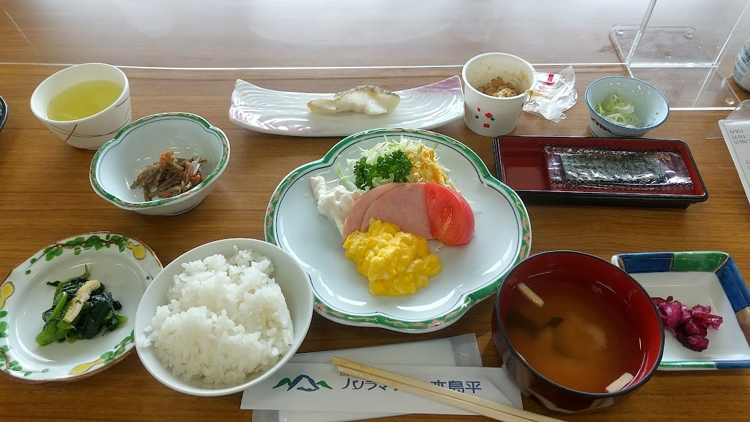 朝食