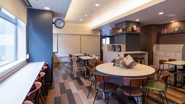 朝食スペース / 10