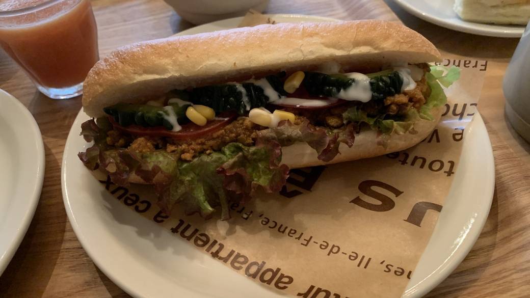 館内レストランで
ヘルシーな朝食 / 1