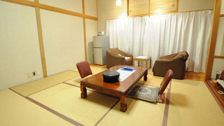 和室4名 岩風呂付