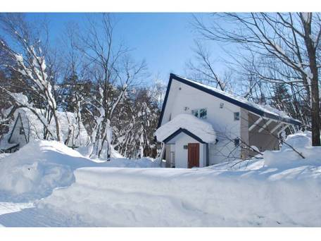 イーグルハウス / 1