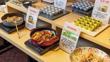 朝食ビュッフェ / 32