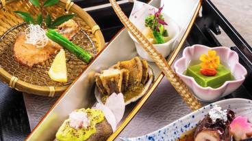 食事・飲み物 / 20