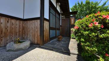 施設の入り口 / 10