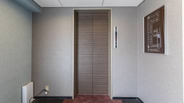 エレベーター / 5