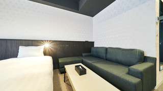 スタンダード トリプルルーム ベッド (複数台)