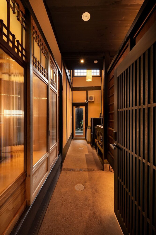 内部エントランス