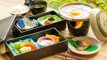 朝食 / 15