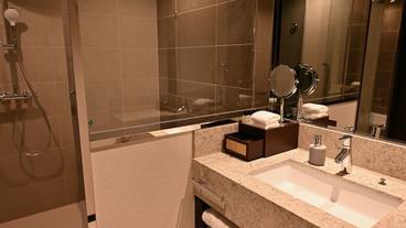 デラックスツインの洗面スペース例 / 3