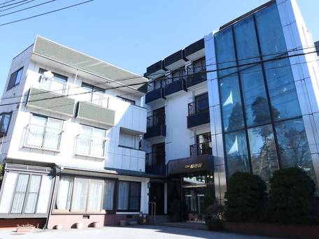 ニュー福寿荘 / 1