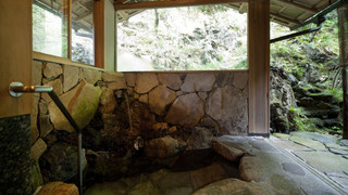 初音 （露天風呂付）