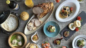 夕食ビュッフェ一例 / 1