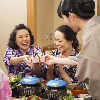 ゆったり部屋食で贅沢三昧3671753