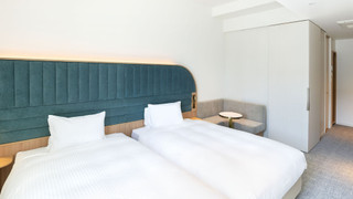 ツインルーム (シャワーブース完備)