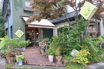 「ナチュラル　カフェイーナ」 外観 116380075 